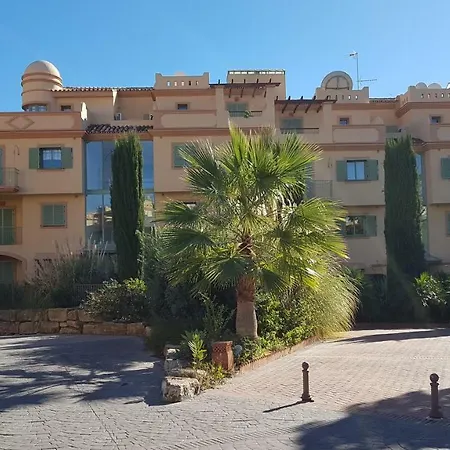 Four Seasons Los Flamingos Apartment Estepona